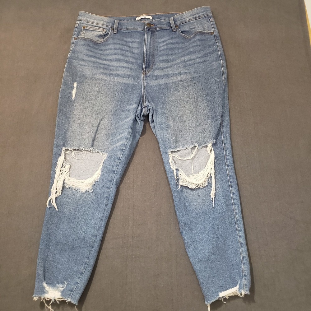 Celebrity Pink Jeans Womens Size 21W High Rise Distressed